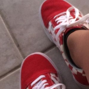 Meet your Posher, Skaih